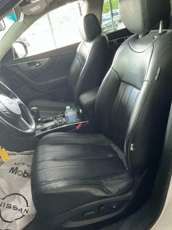 Infiniti FX37  2013