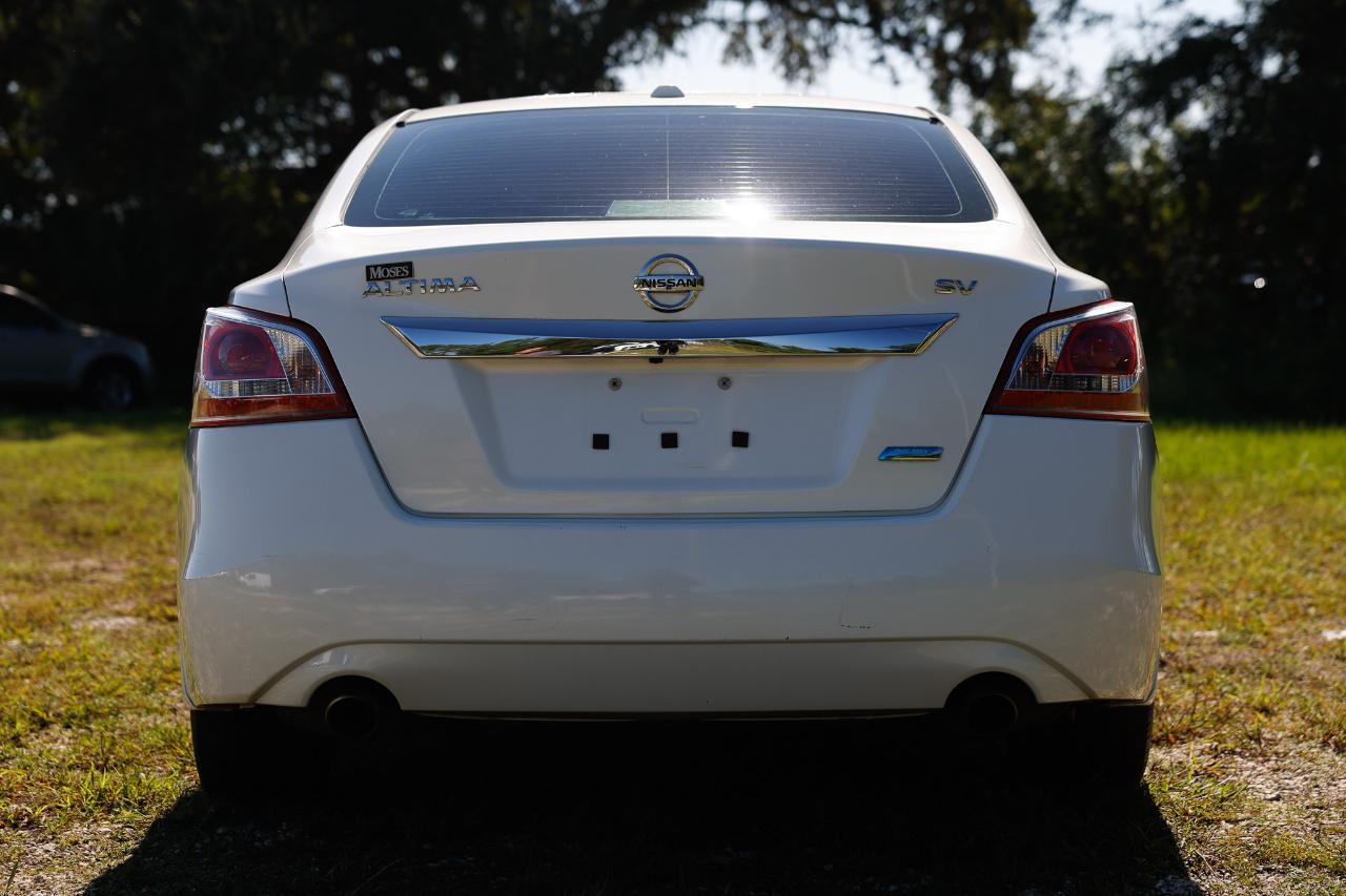 Nissan Altima  2013