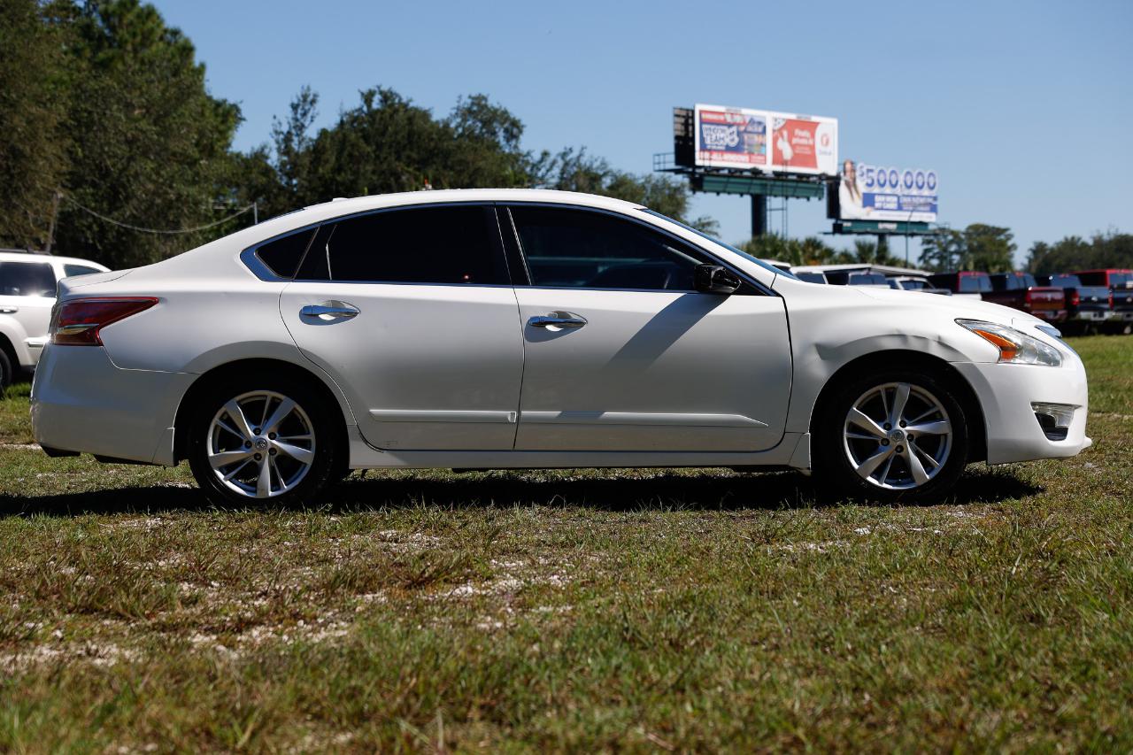 Nissan Altima  2013