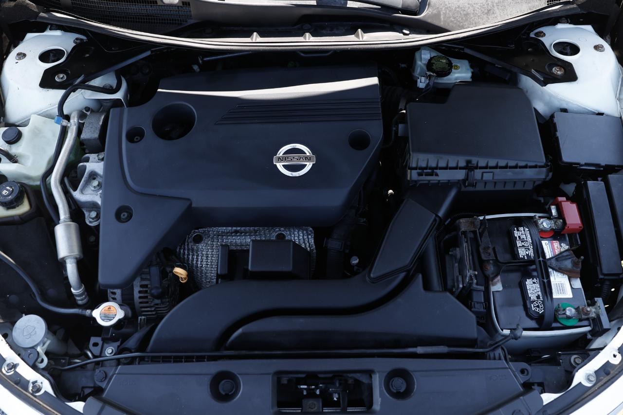 Nissan Altima  2013