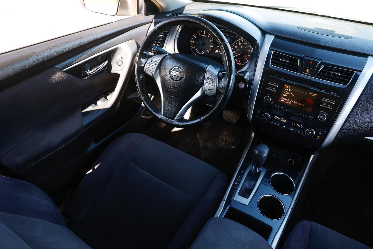 Nissan Altima  2013