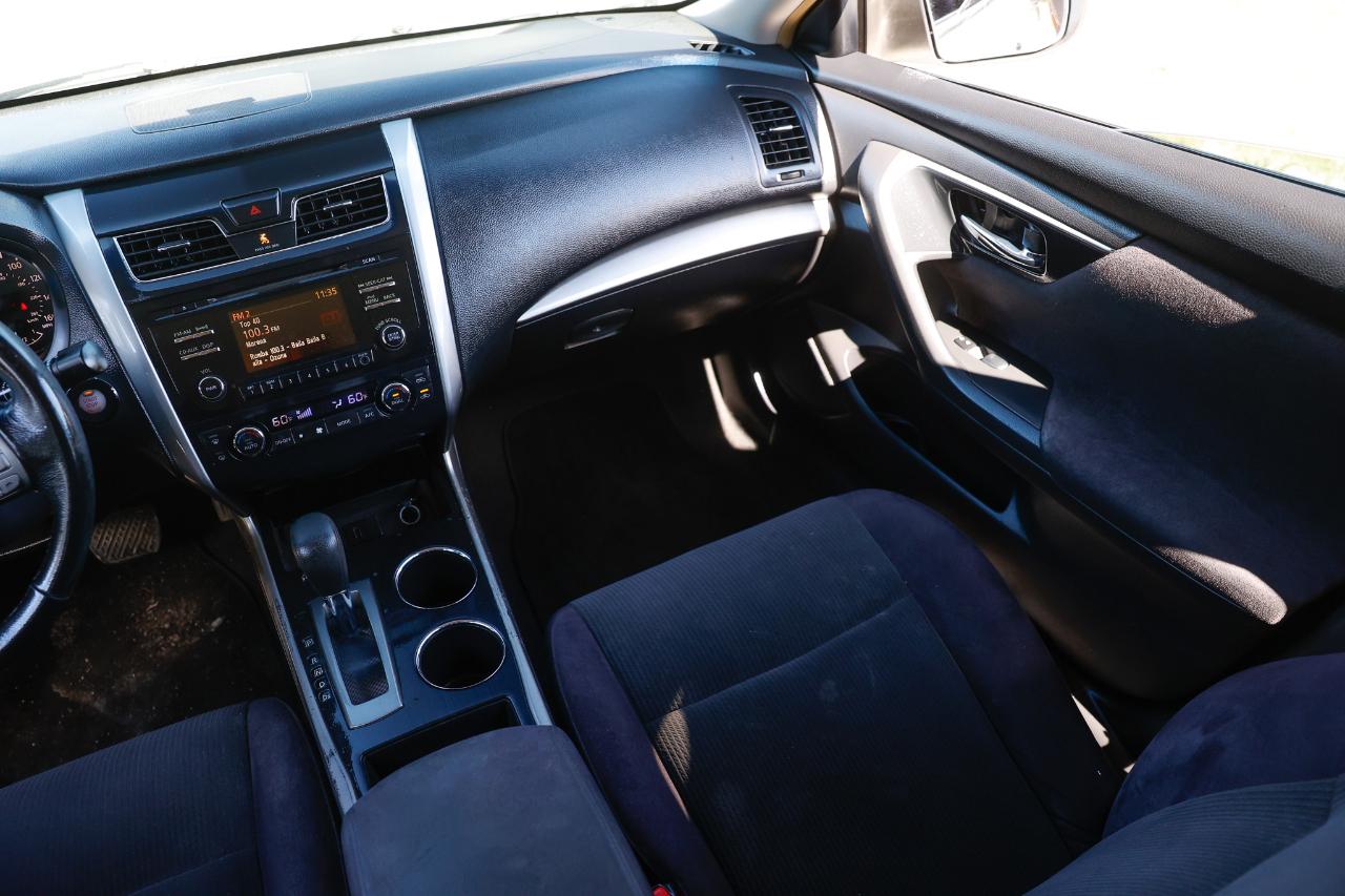 Nissan Altima  2013