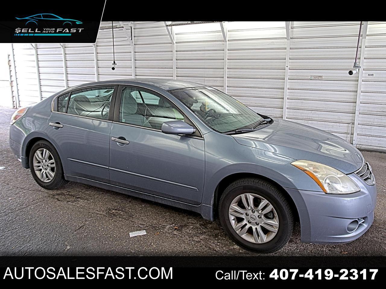 Nissan Altima  2011
