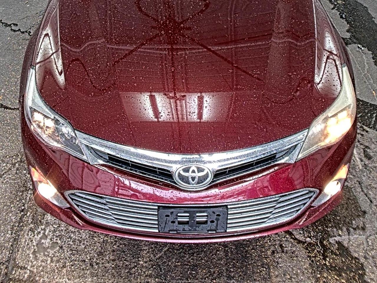 Toyota Avalon  2014