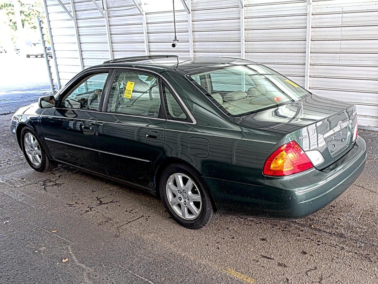Toyota Avalon  2000