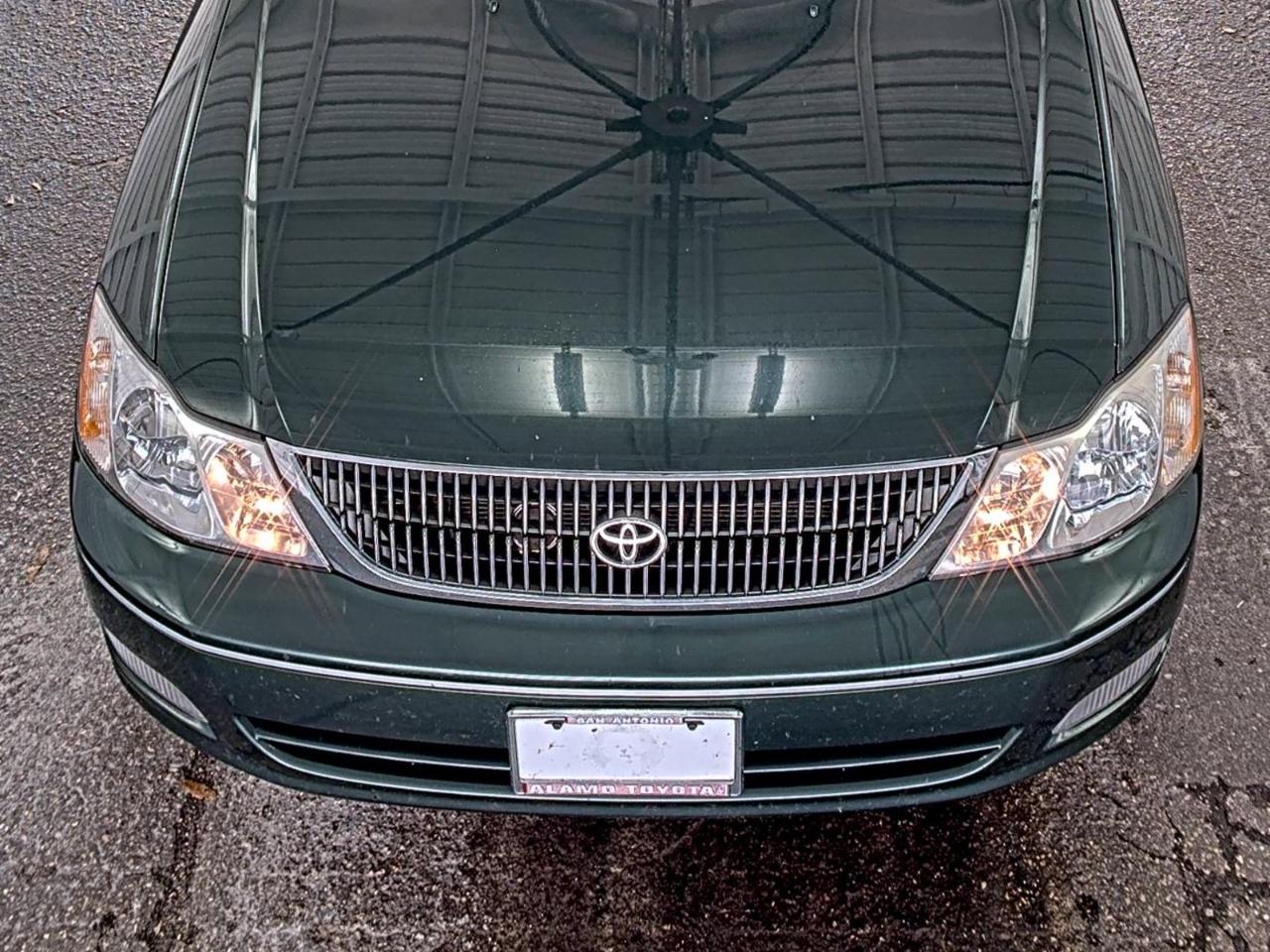 Toyota Avalon  2000