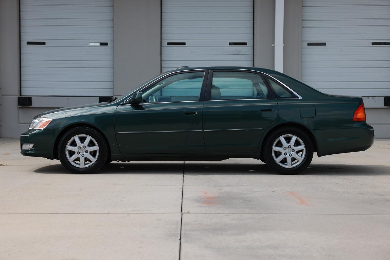 Toyota Avalon  2000