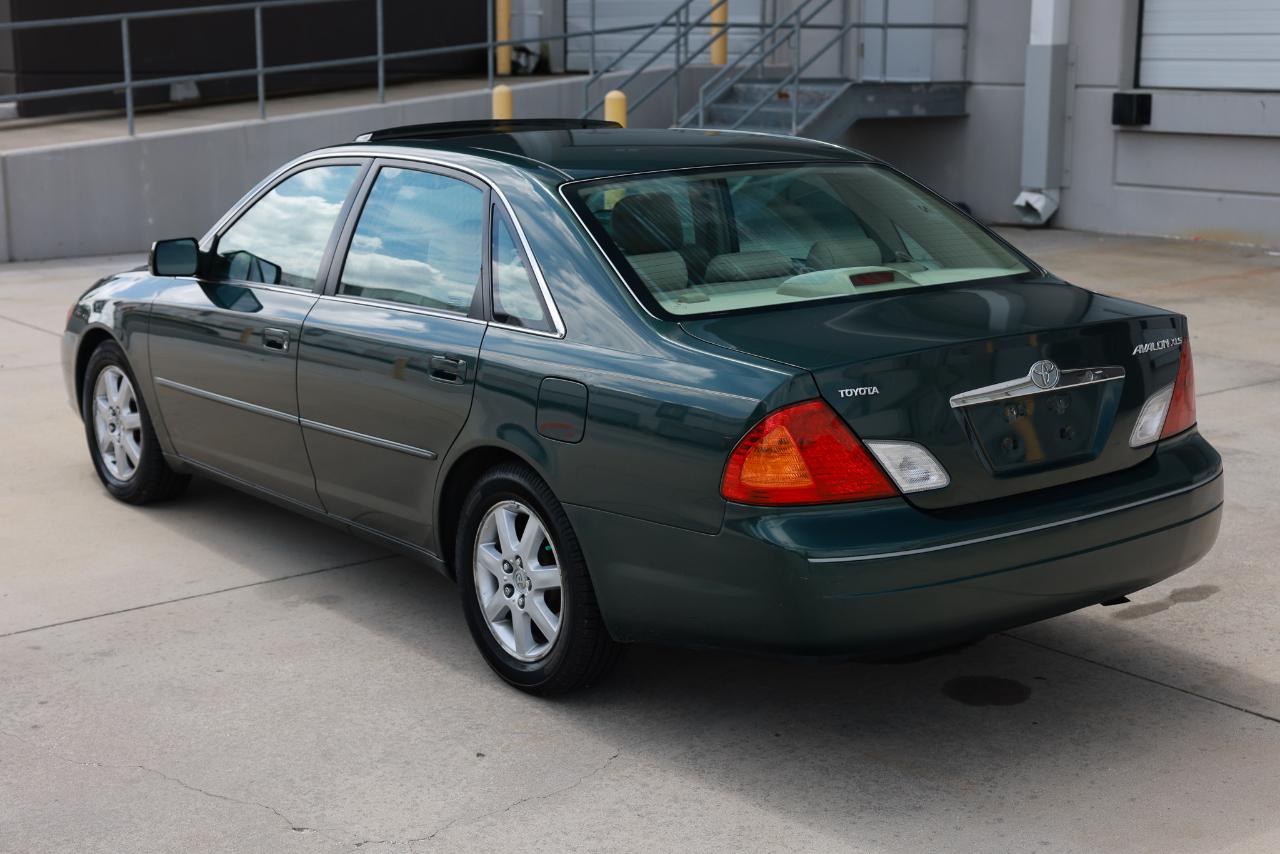 Toyota Avalon  2000