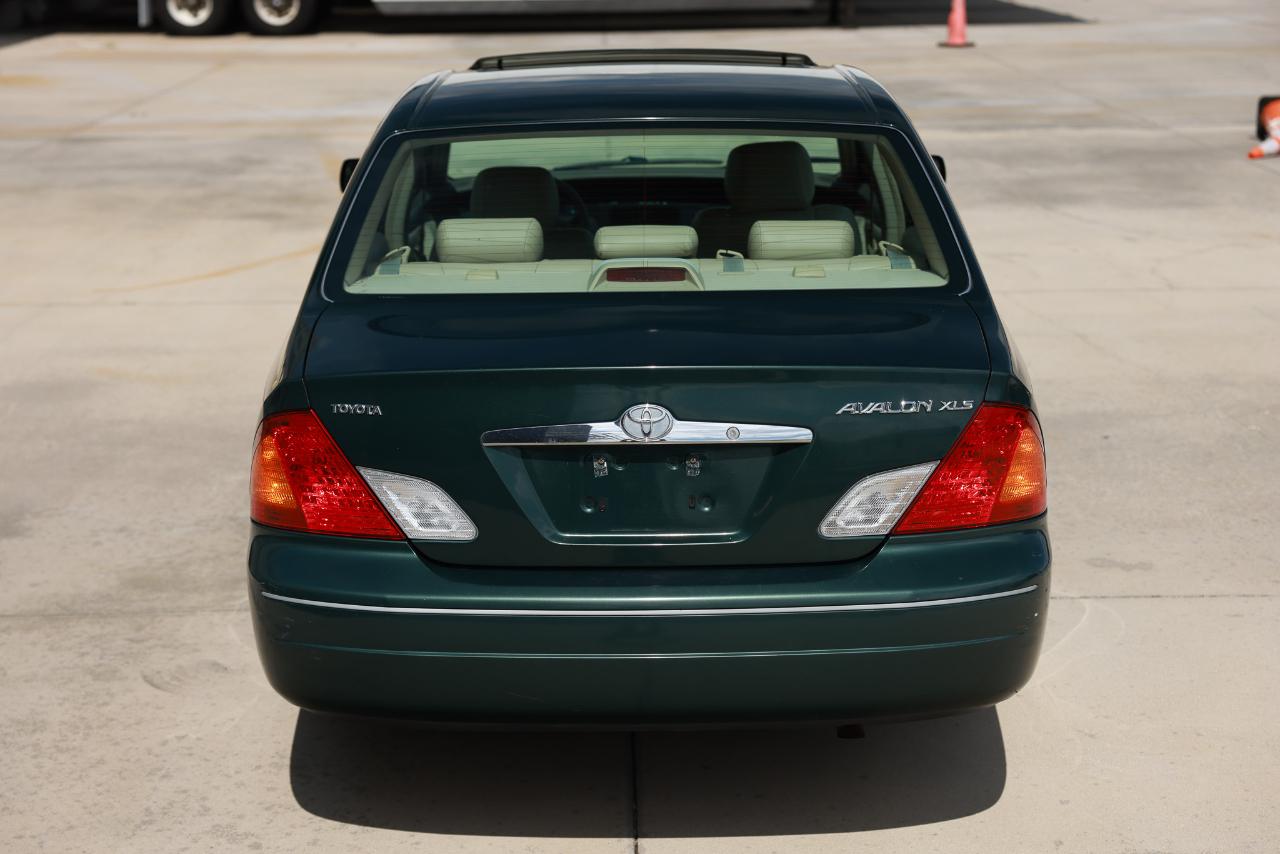 Toyota Avalon  2000