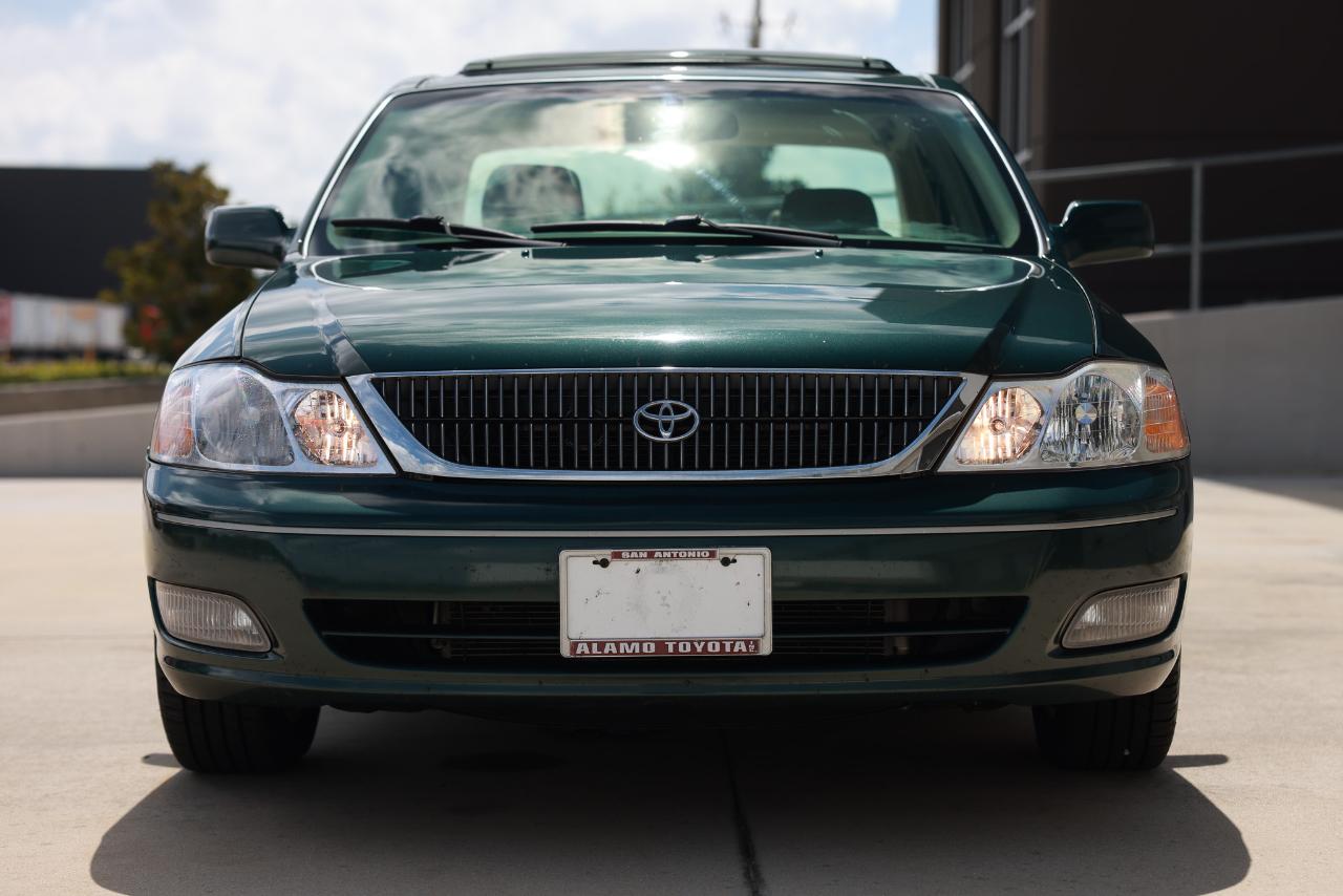 Toyota Avalon  2000