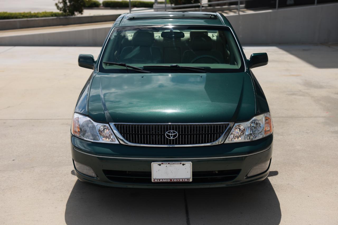 Toyota Avalon  2000