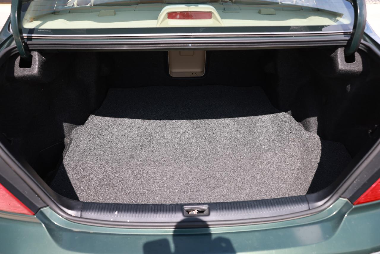 Toyota Avalon  2000