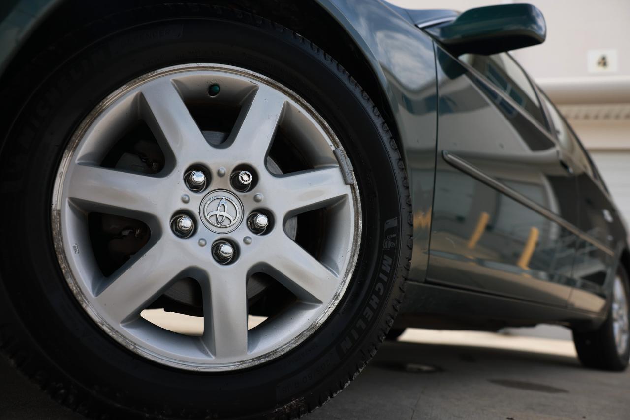 Toyota Avalon  2000