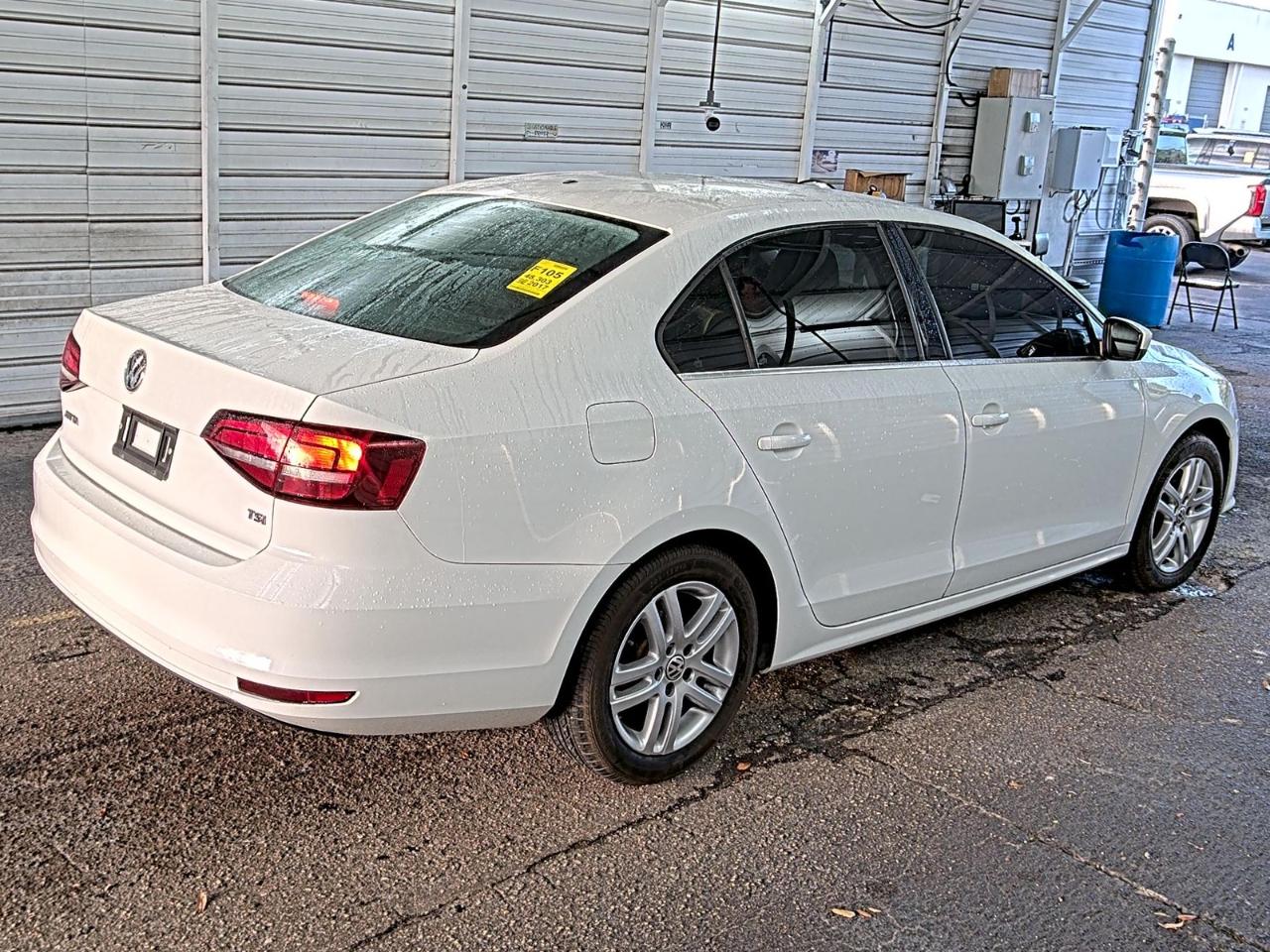Volkswagen Jetta  2017