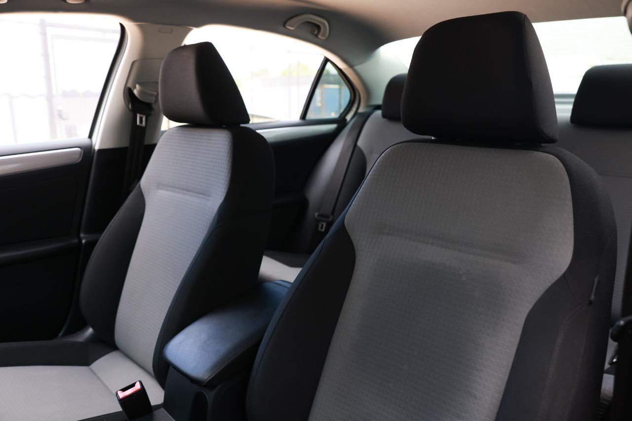 Volkswagen Jetta  2017