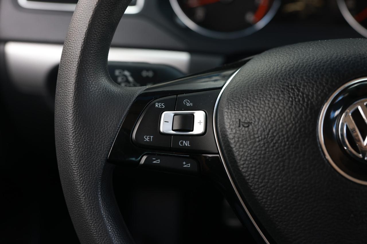 Volkswagen Jetta  2017