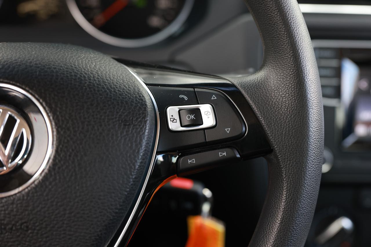 Volkswagen Jetta  2017