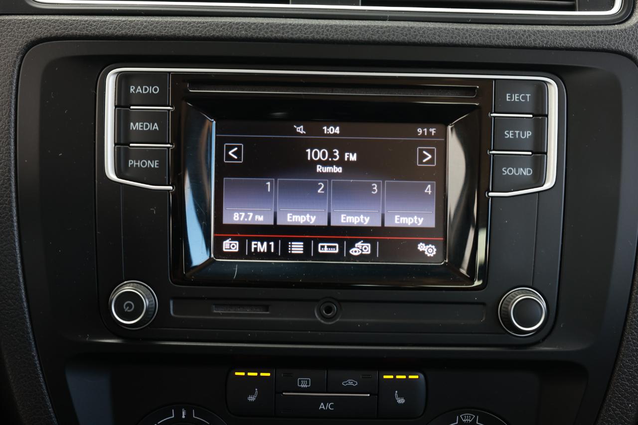 Volkswagen Jetta  2017