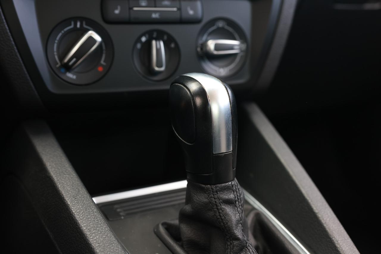 Volkswagen Jetta  2017