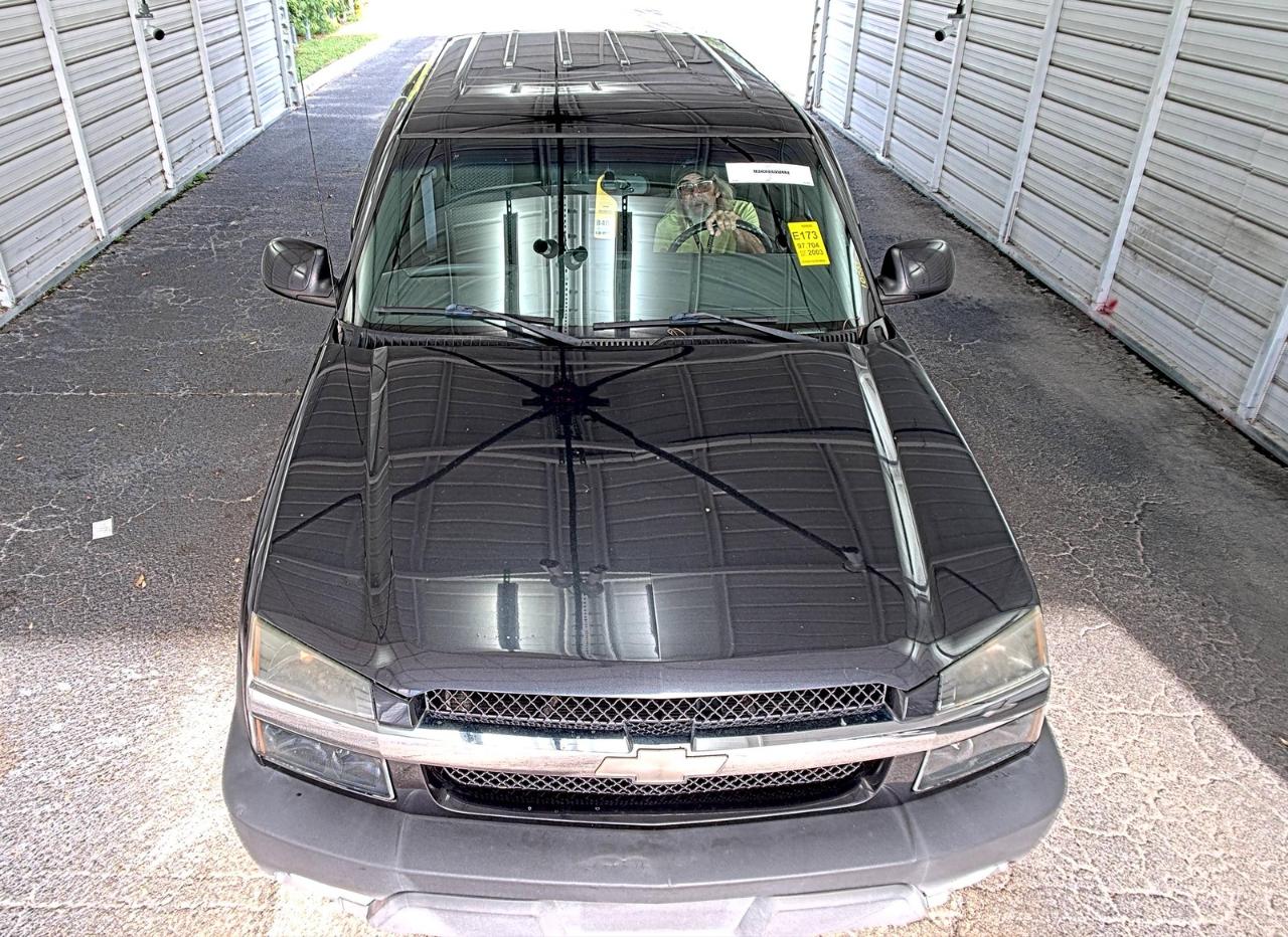 Chevrolet Avalanche  2003