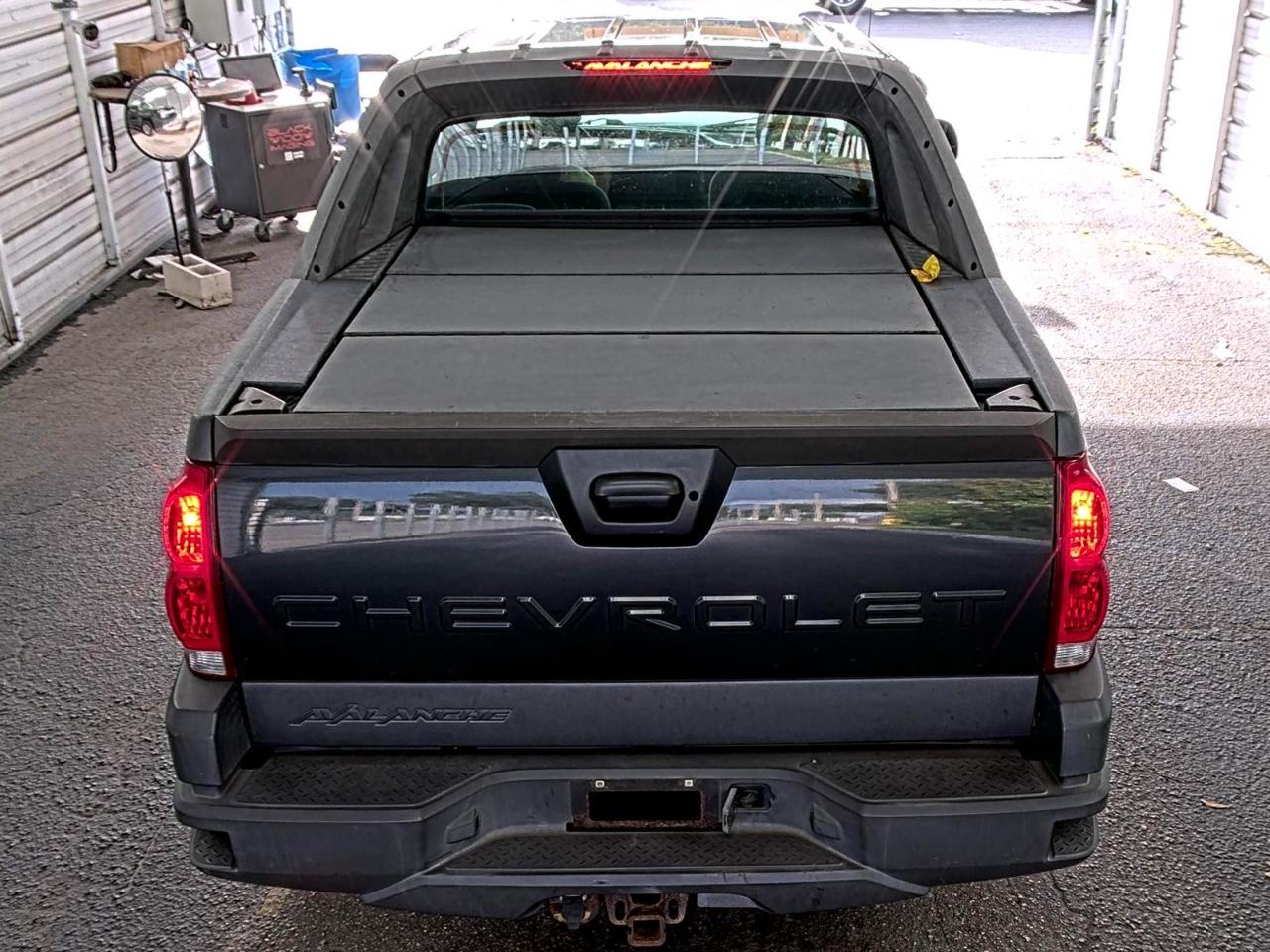 Chevrolet Avalanche  2003
