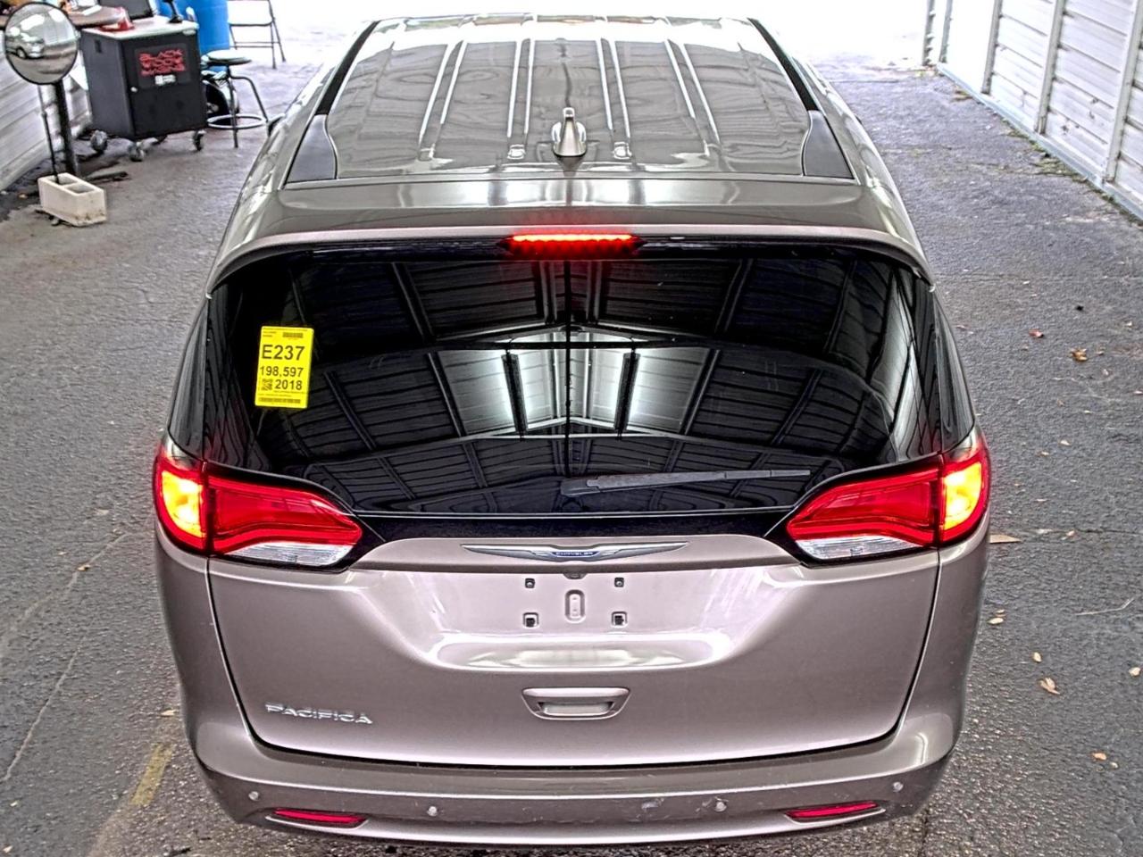 Chrysler Pacifica  2018