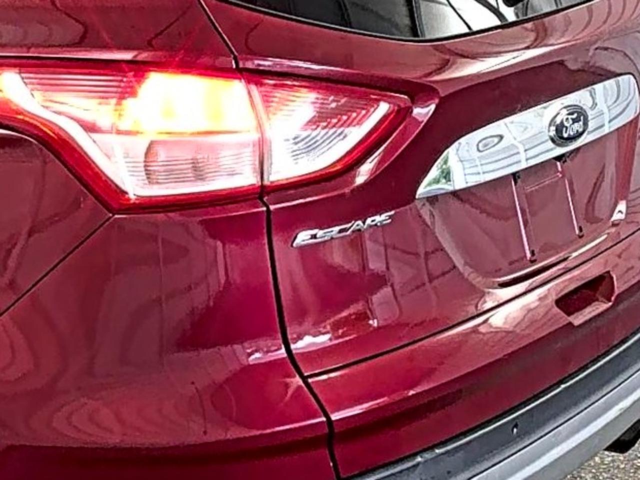 Ford Escape  2015