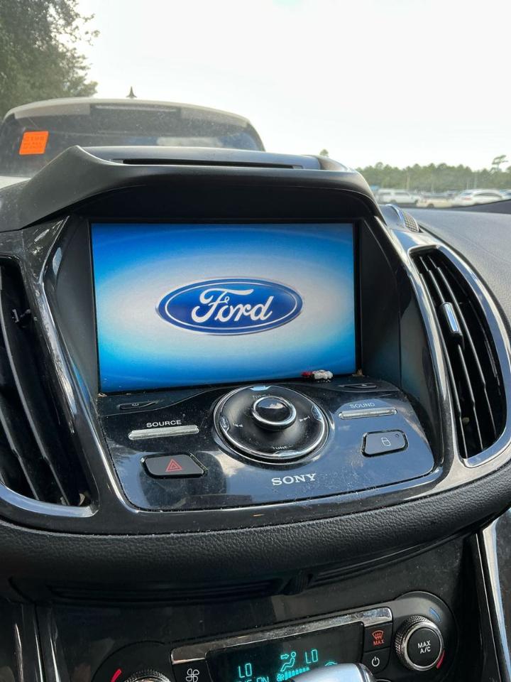 Ford Escape  2015