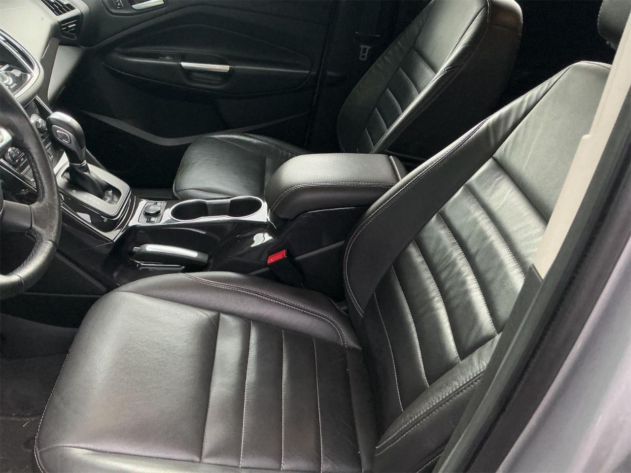 Ford Escape  2015