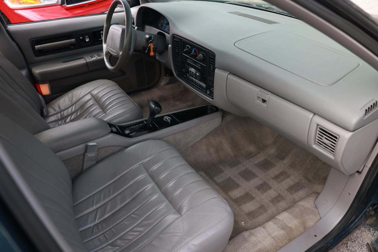 Chevrolet Caprice Classic/Impala SS/Caprice Police/Taxi Pkgs  1996