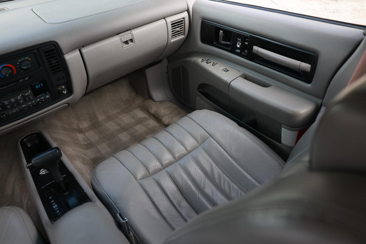 Chevrolet Caprice Classic/Impala SS/Caprice Police/Taxi Pkgs  1996