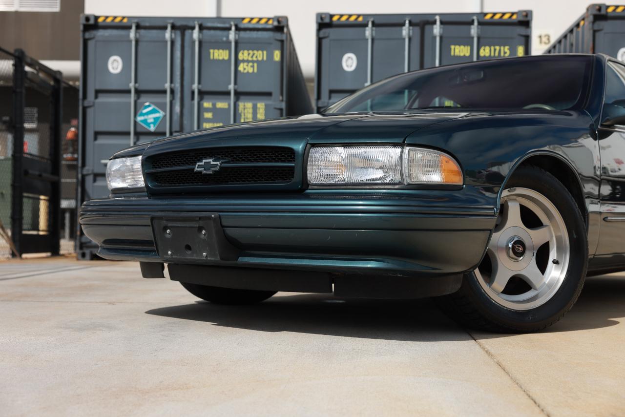 Chevrolet Caprice Classic/Impala SS/Caprice Police/Taxi Pkgs  1996