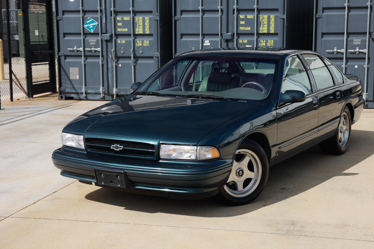 Chevrolet Caprice Classic/Impala SS/Caprice Police/Taxi Pkgs  1996