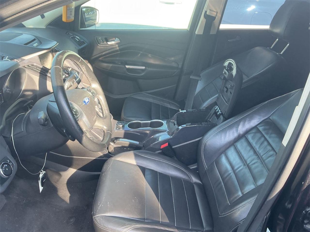 Ford Escape  2014