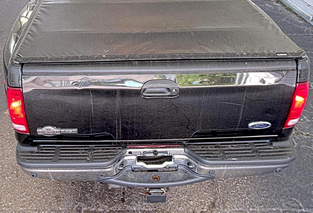 Ford Super Duty F-350 DRW  2006