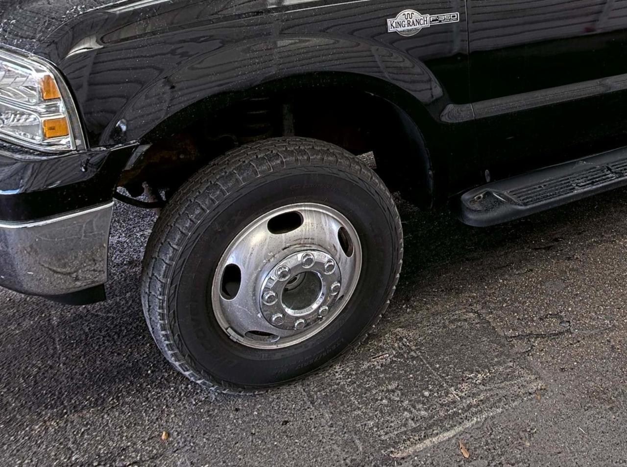 Ford Super Duty F-350 DRW  2006