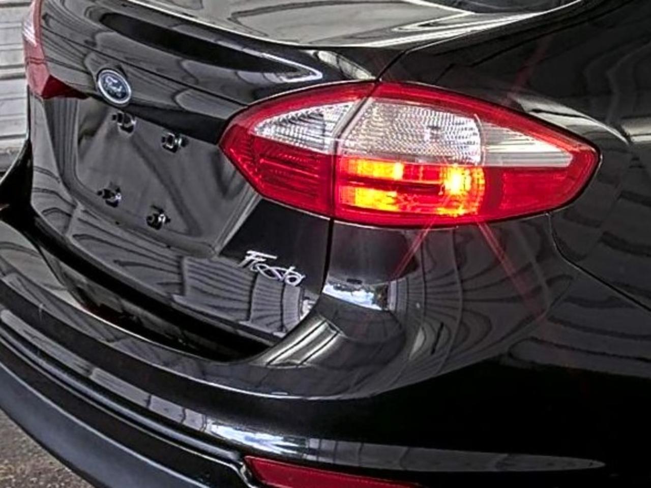 Ford Fiesta  2015