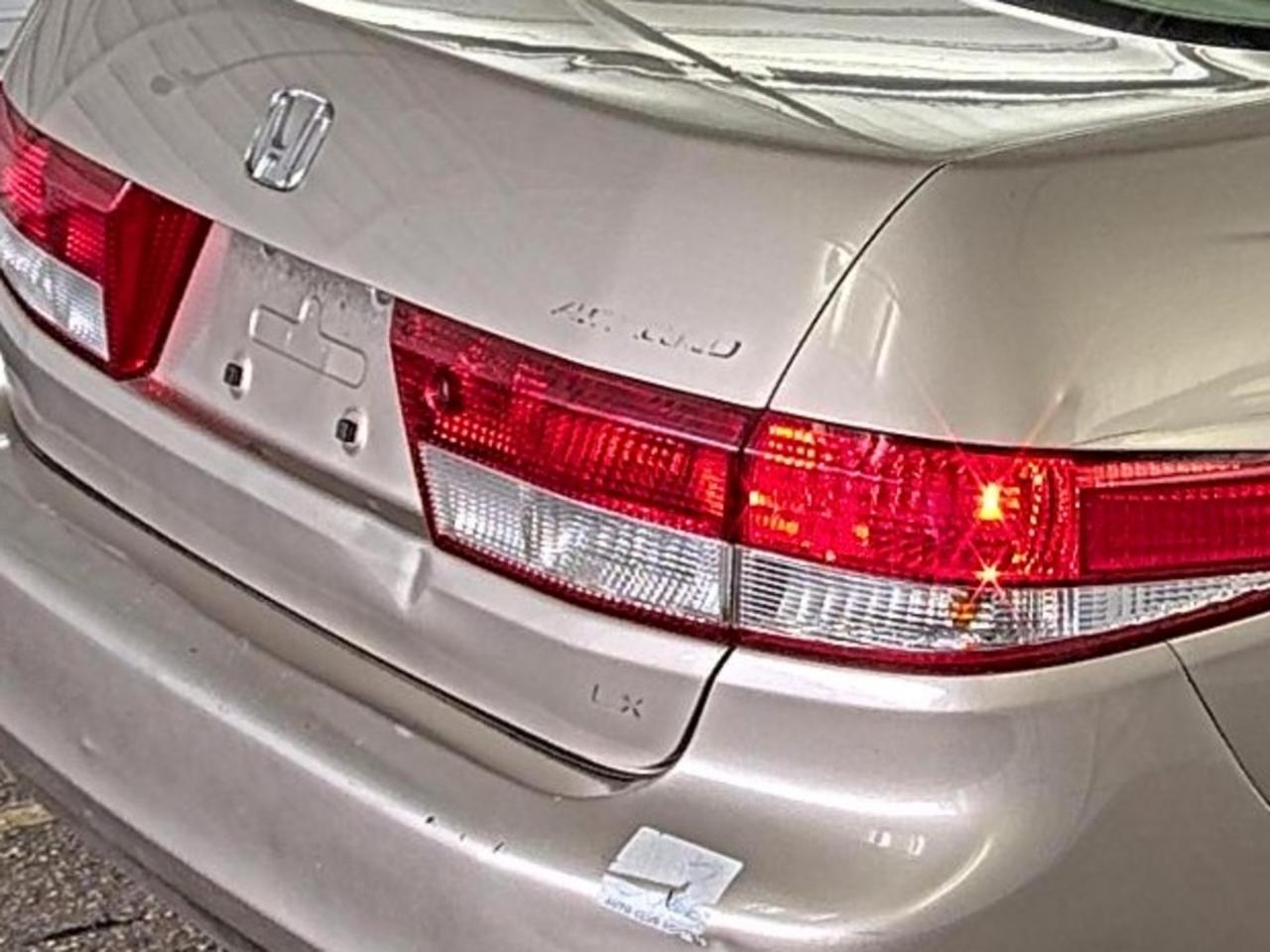 Honda Accord Sdn  2003