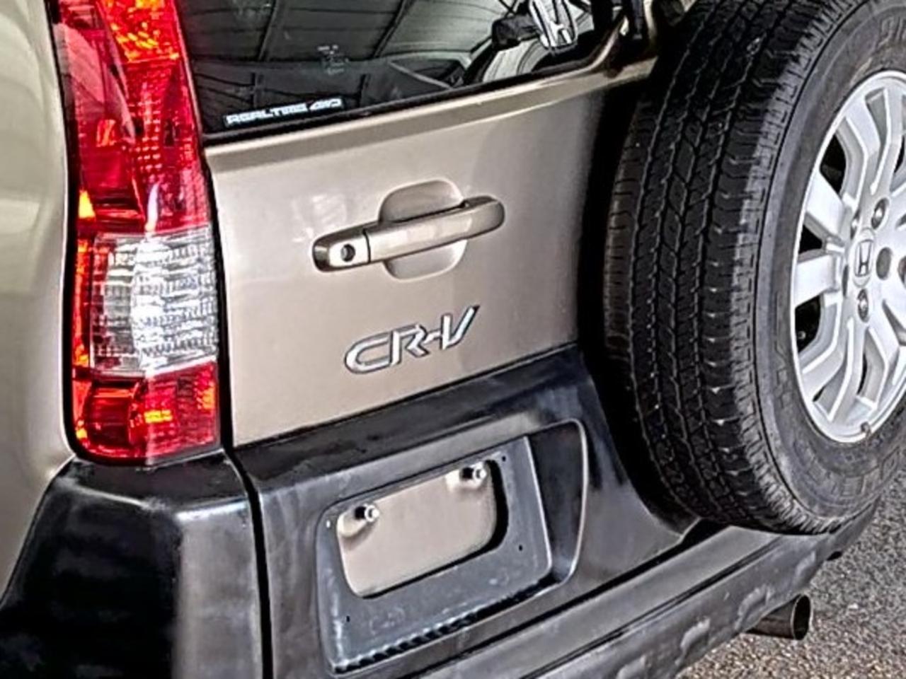 Honda CR-V  2006