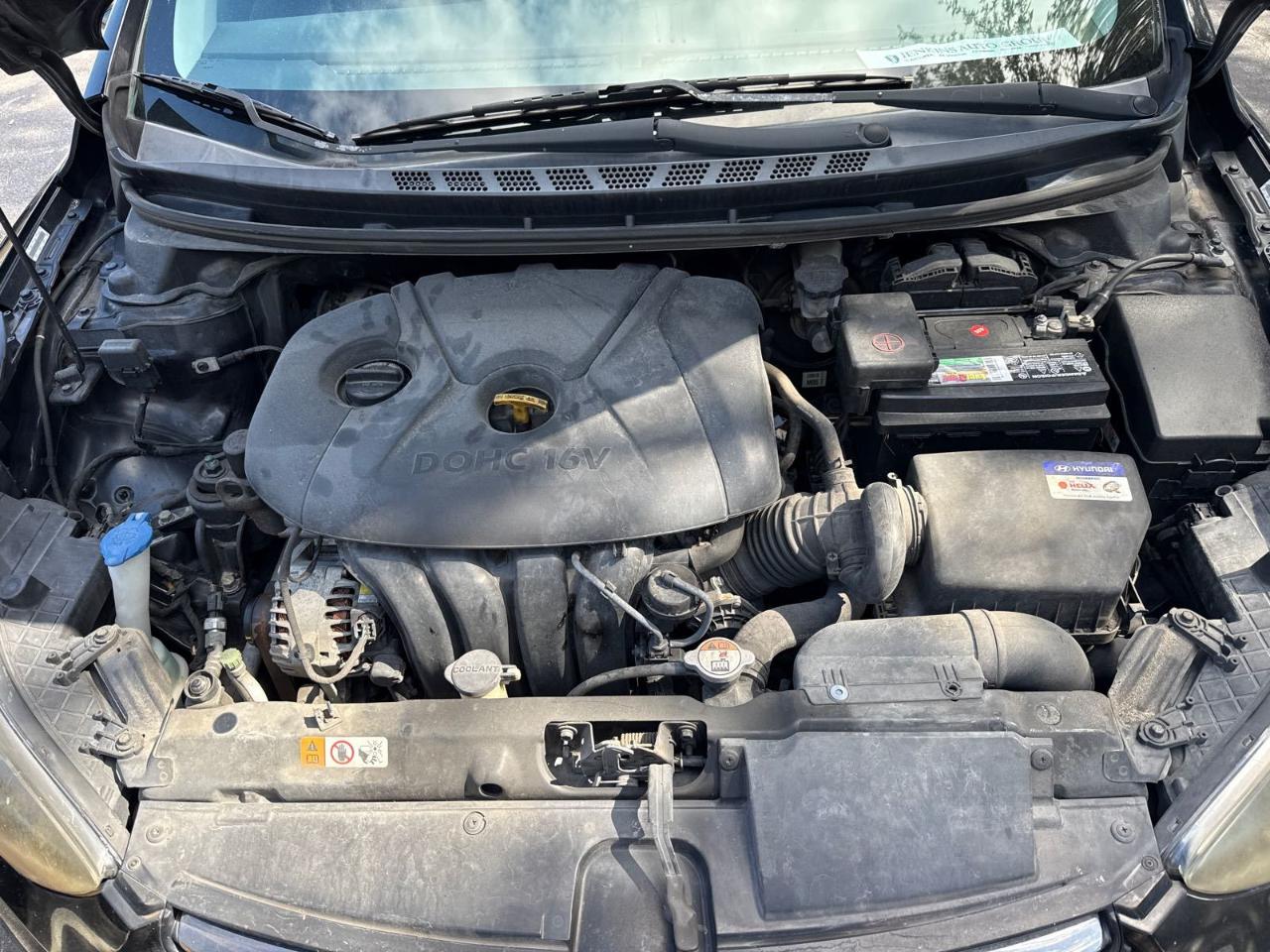 Hyundai Elantra  2013