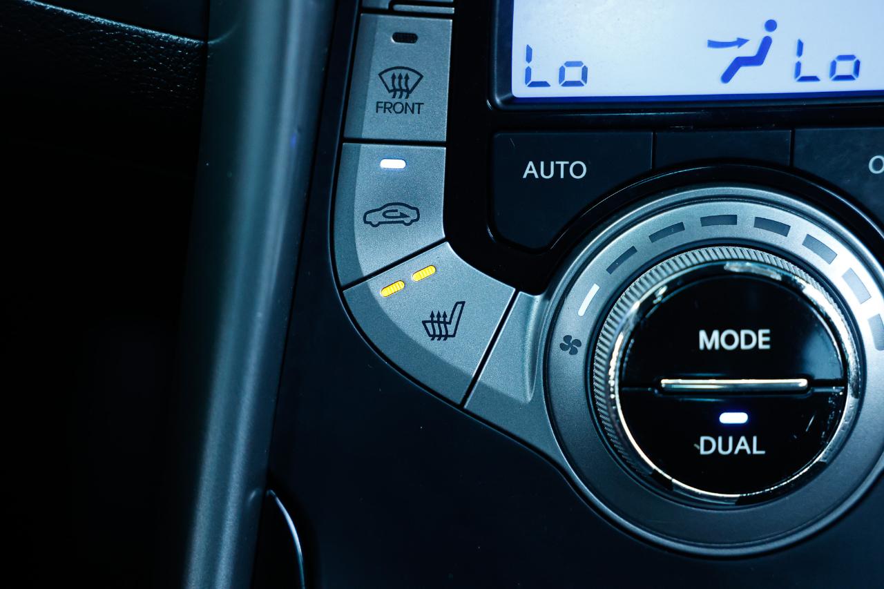 Hyundai Elantra  2013