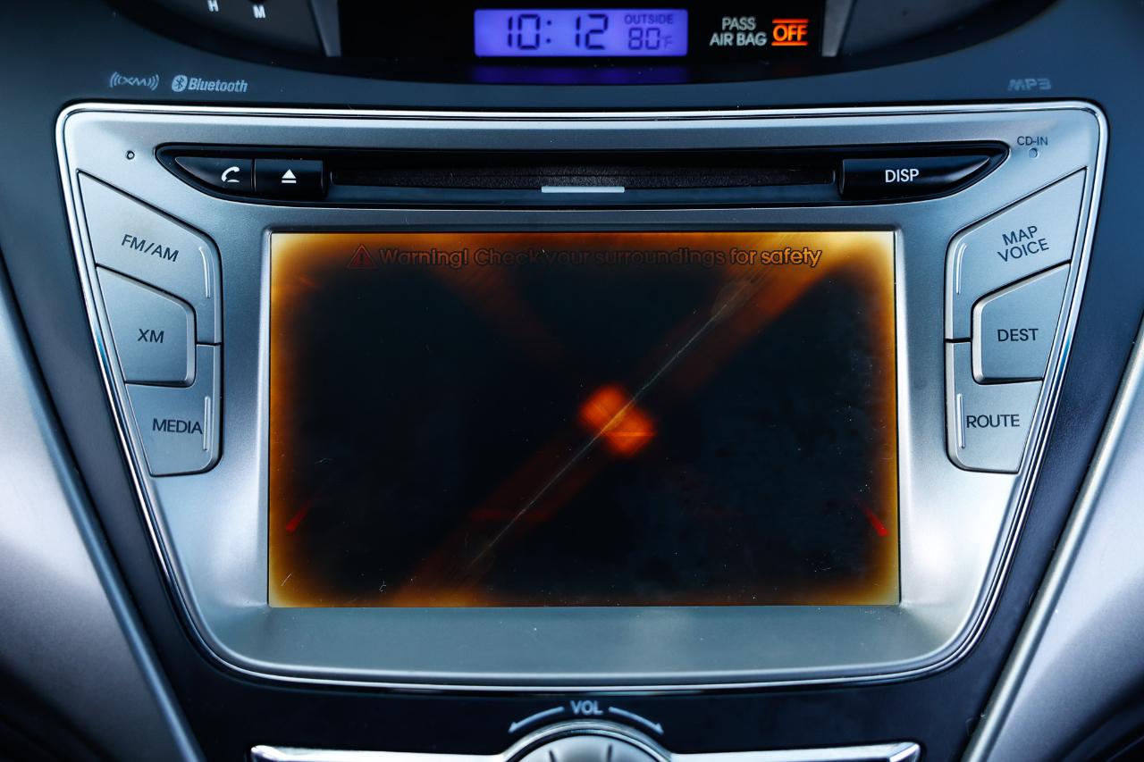 Hyundai Elantra  2013