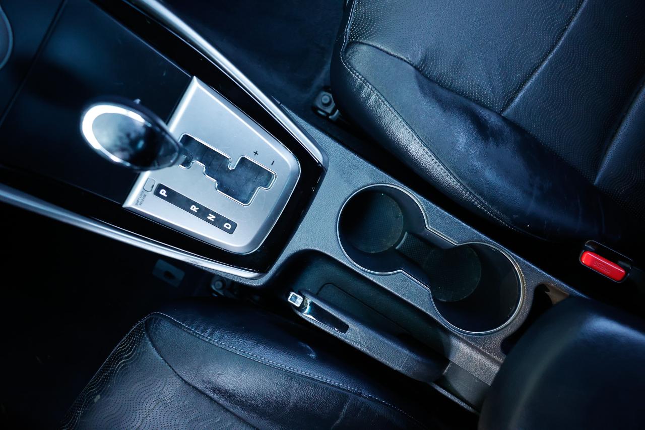 Hyundai Elantra  2013