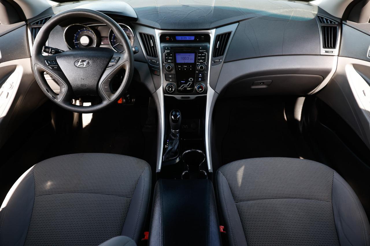 Hyundai Sonata  2011
