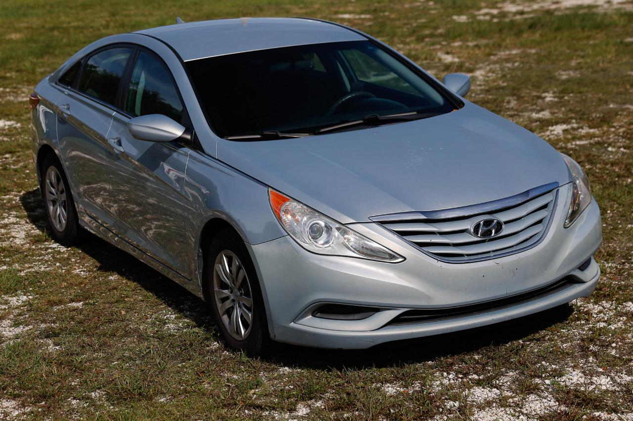 Hyundai Sonata  2011