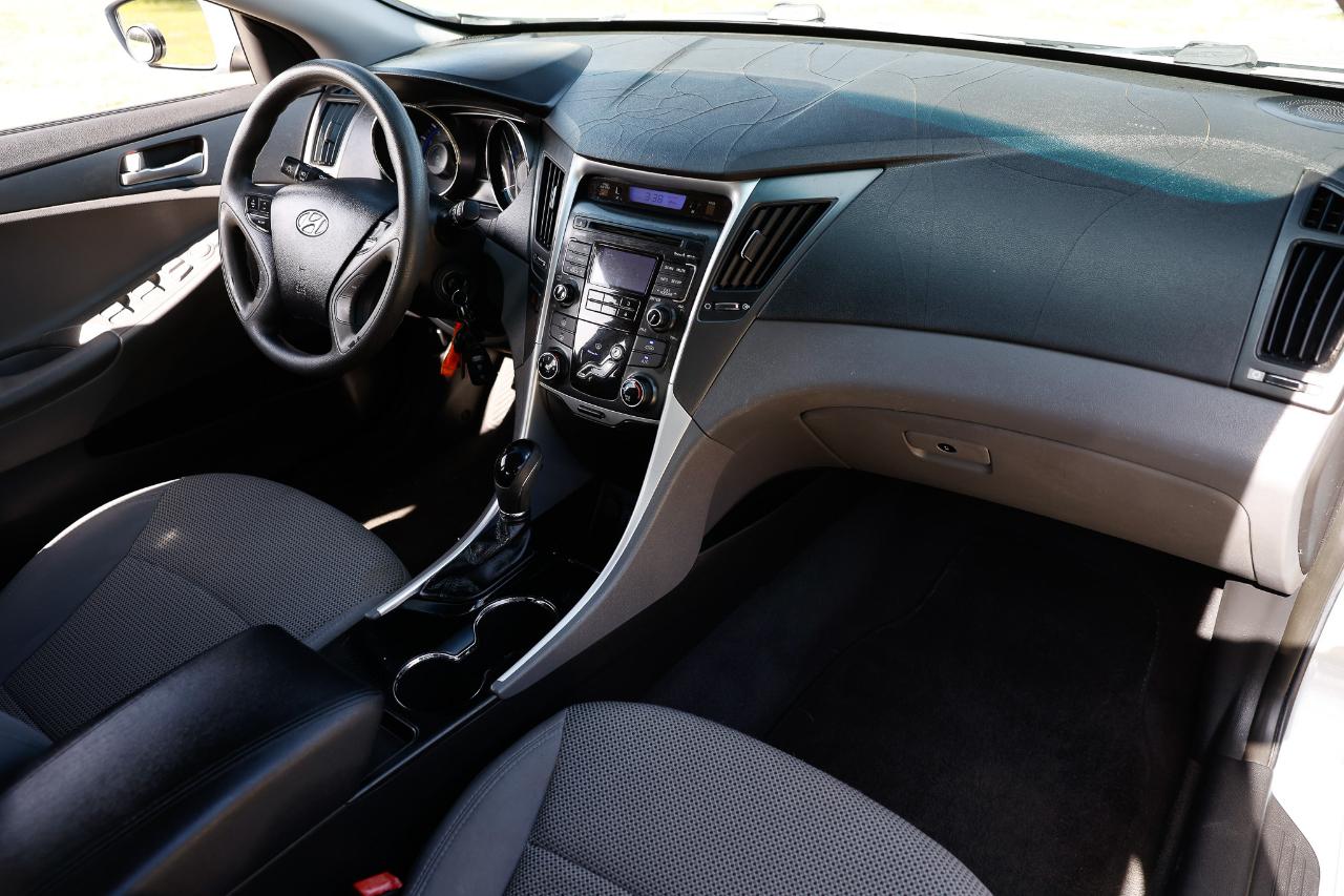 Hyundai Sonata  2011