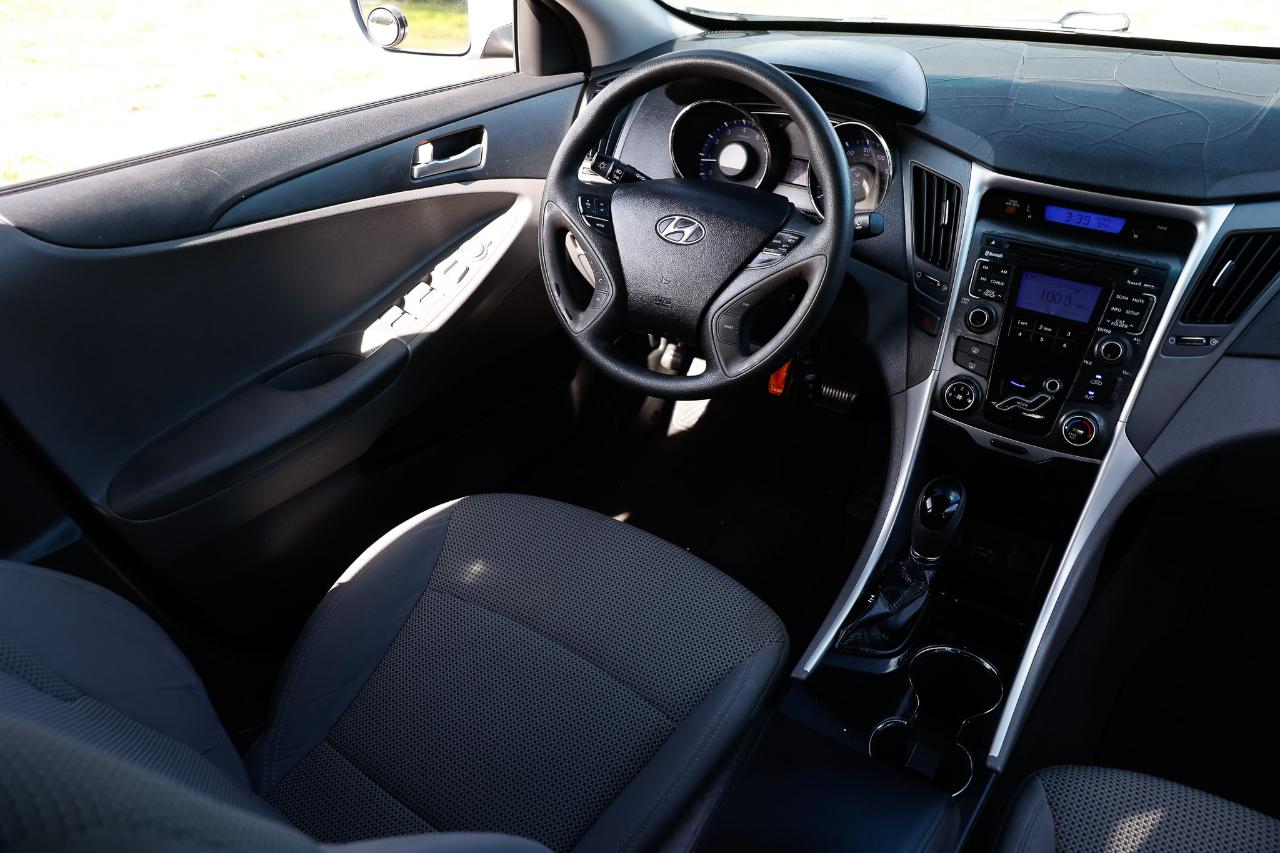 Hyundai Sonata  2011