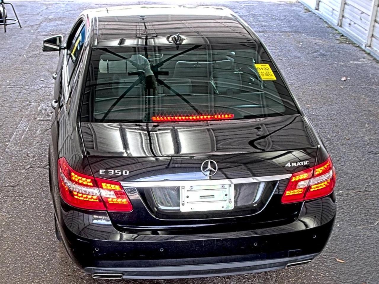 Mercedes-Benz E-Class  2010