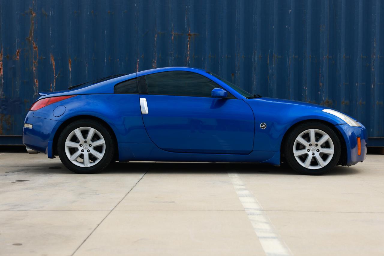 Nissan 350Z  2004