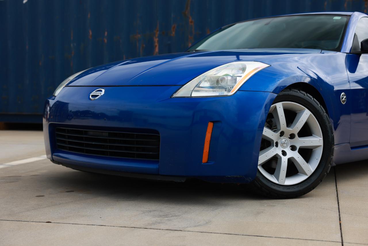 Nissan 350Z  2004